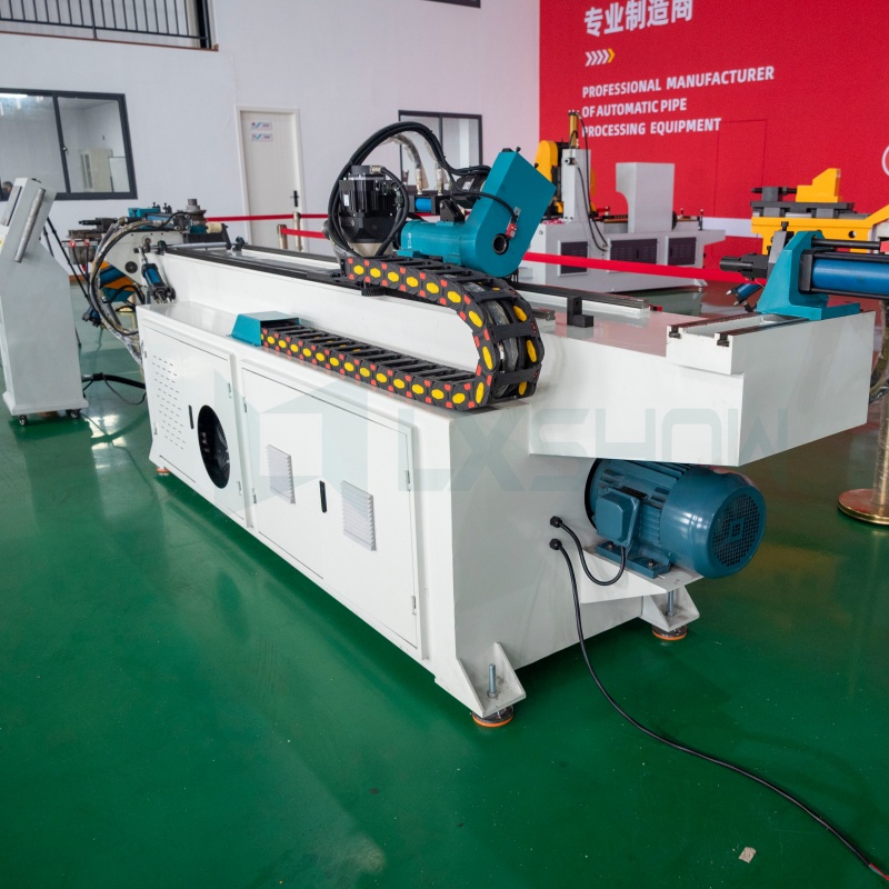New automatic servo pipe bending machine
